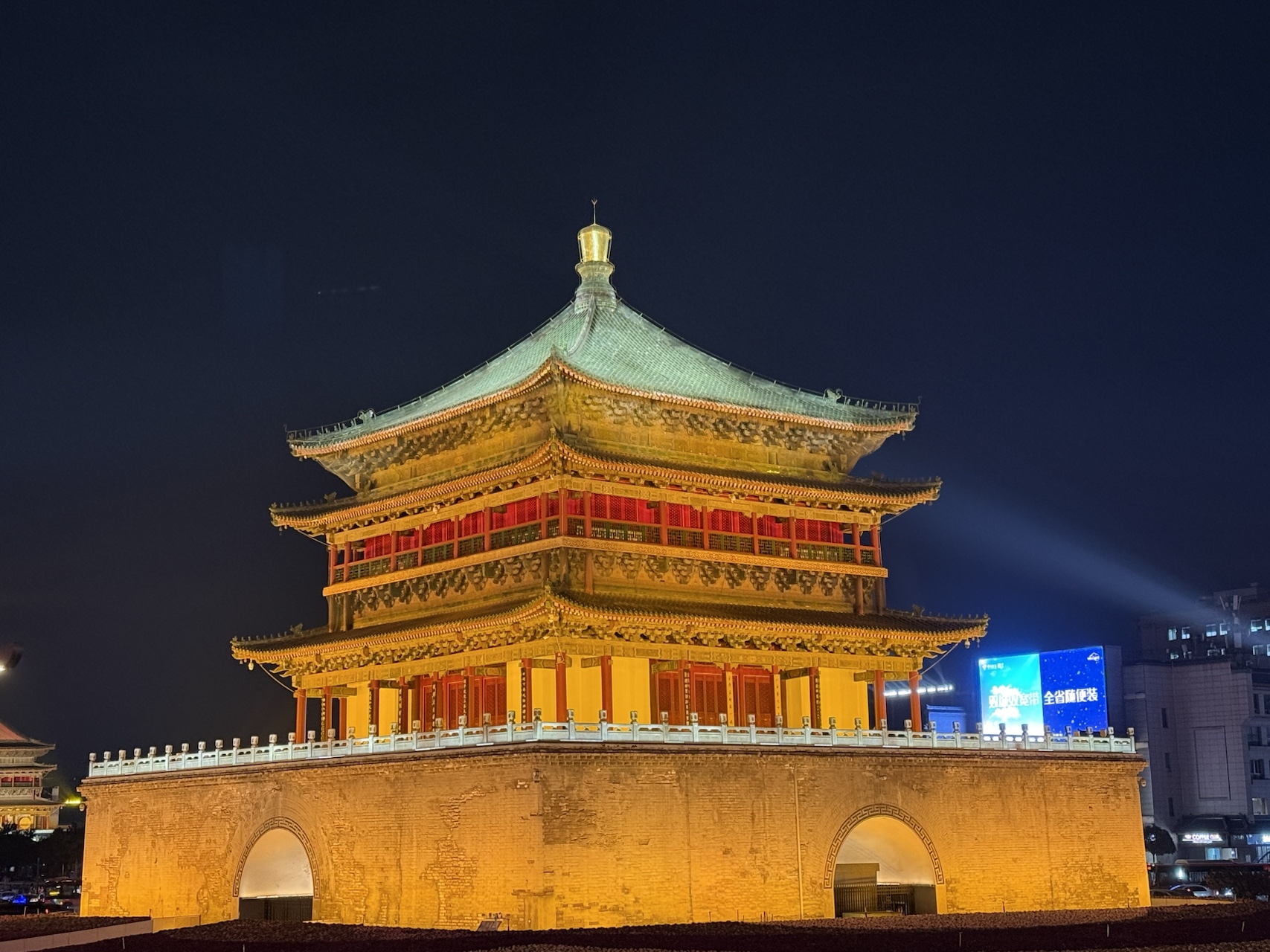 钟楼夜景 1